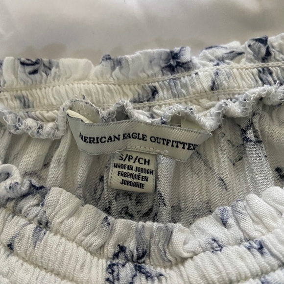 Off the shoulder boho top. - Picture 3 of 3